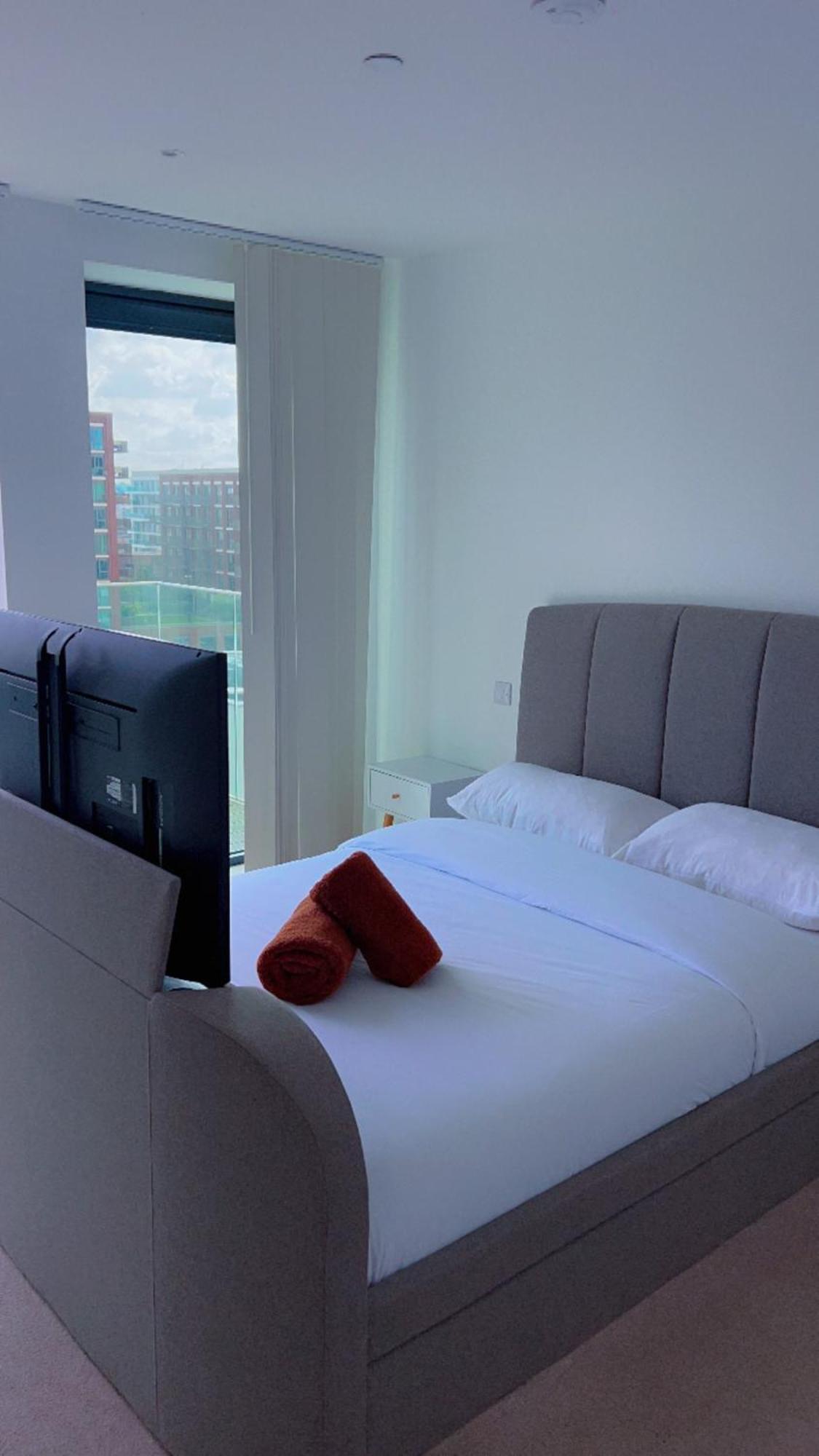 Ds Rentals - Entire 1 Bedroom Apartment Londyn Zewnętrze zdjęcie